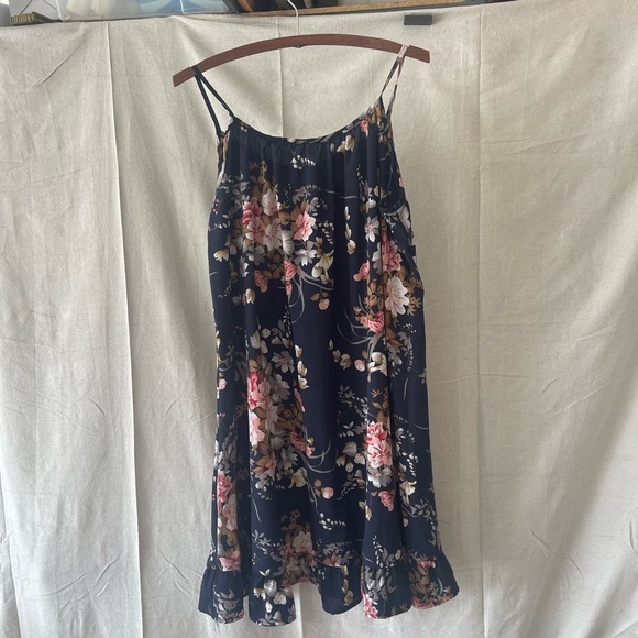 Floral Spaghetti Strap Dress - Picture 7 of 8